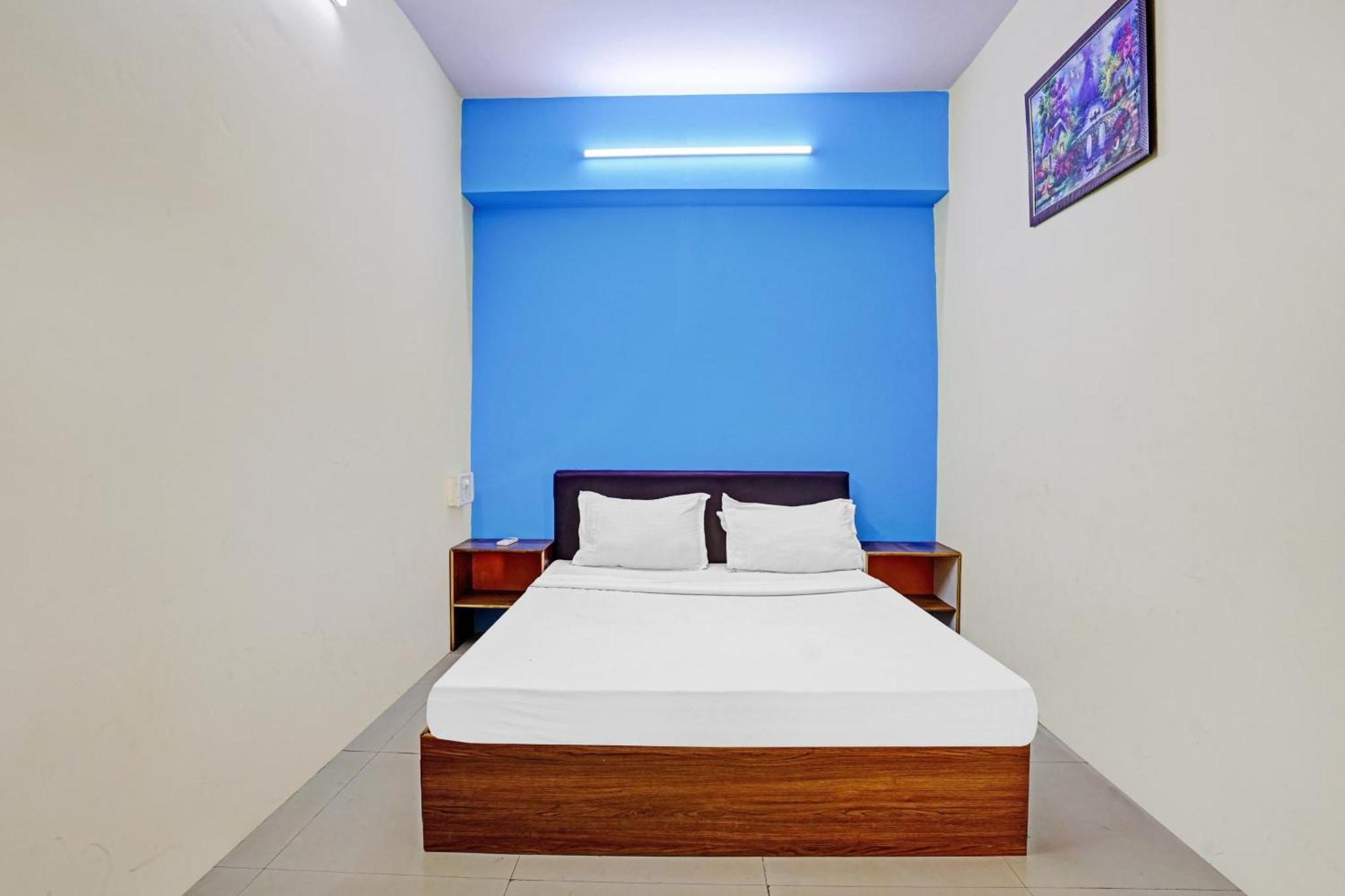 סוראט Hotel O Nova Rooms מראה חיצוני תמונה