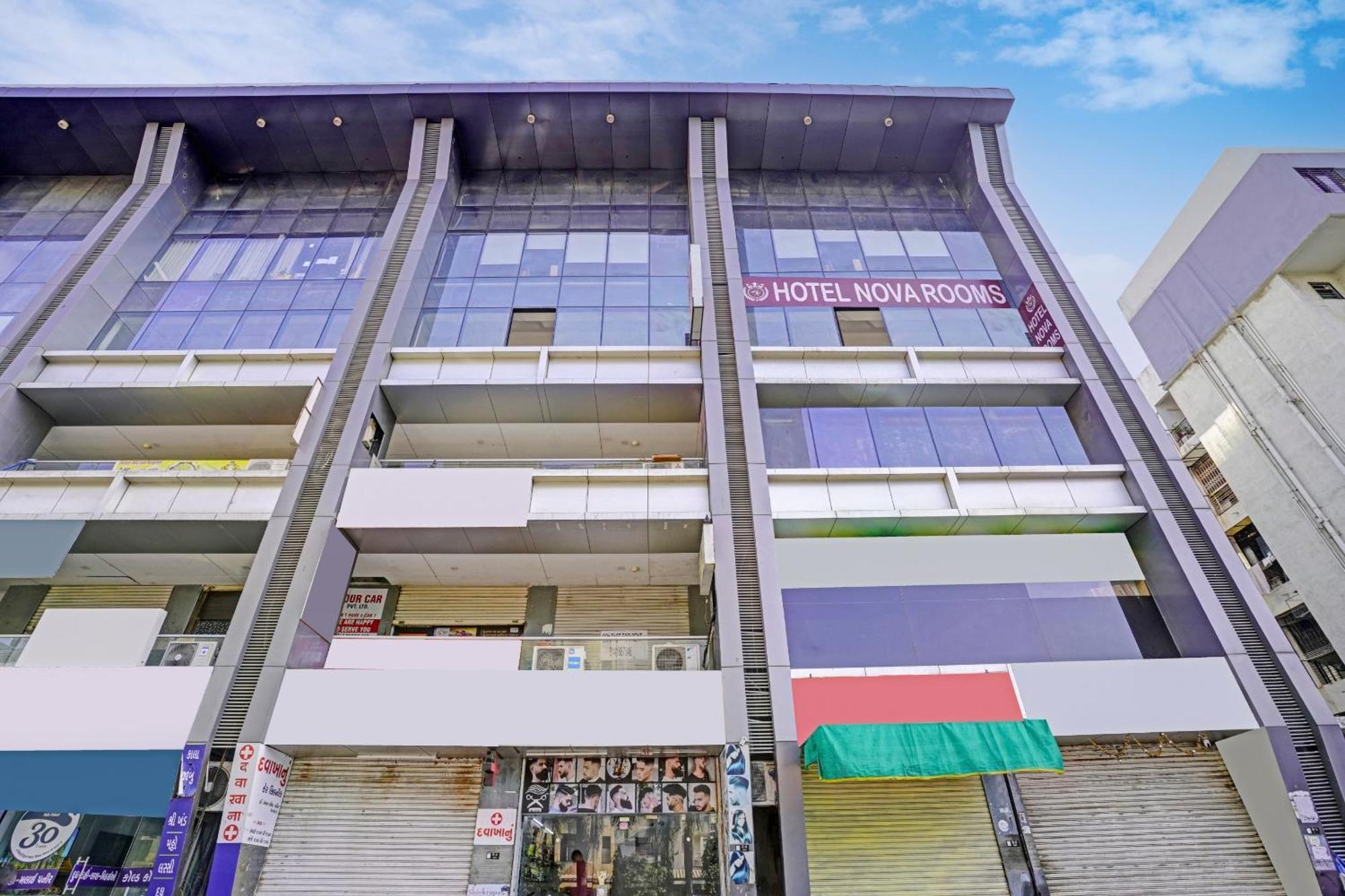 סוראט Hotel O Nova Rooms מראה חיצוני תמונה