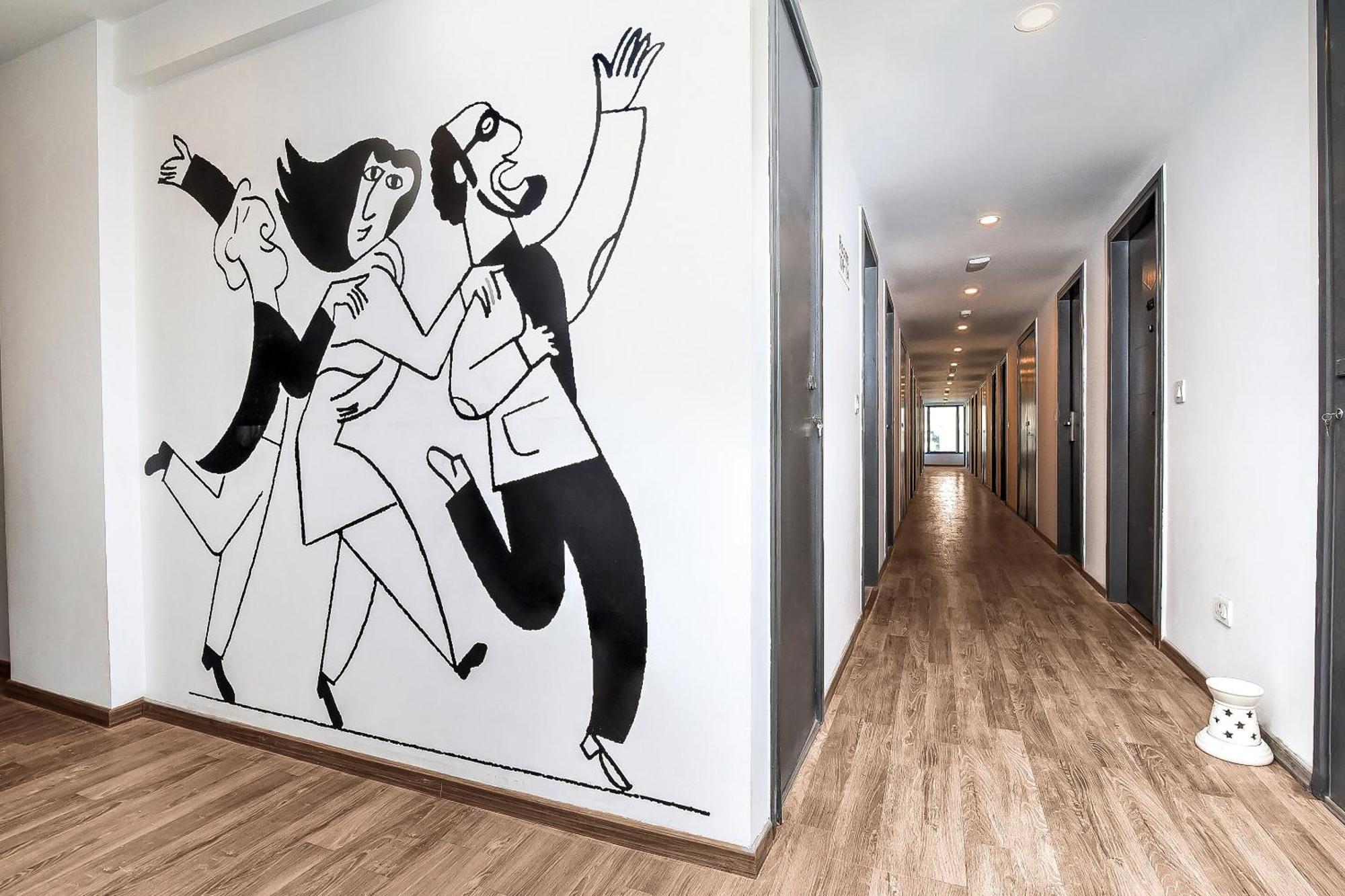 סוראט Hotel O Nova Rooms מראה חיצוני תמונה